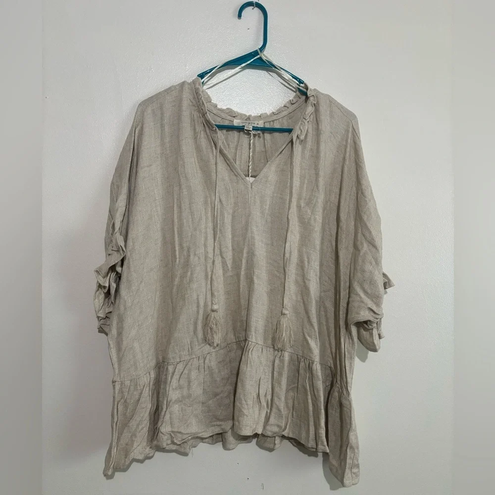 Linen Ruffle Blouse - Picture 2 of 4
